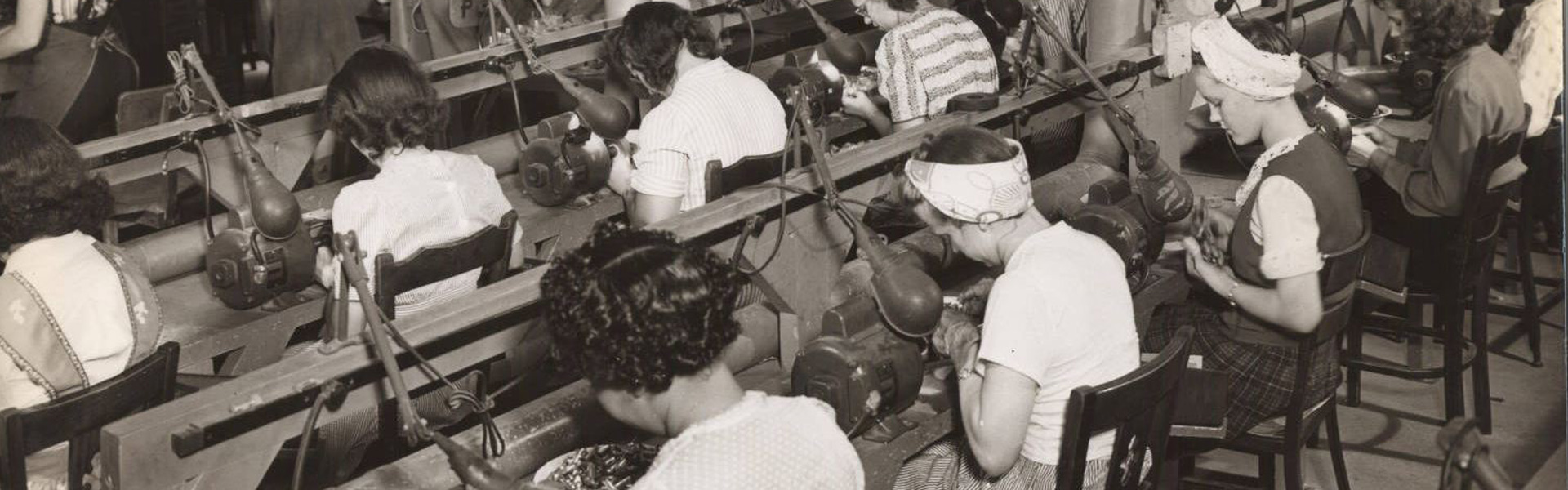 Women working in turbine factory during WWII